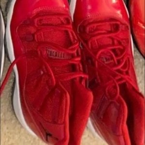 red “Valentine” Jordan’s size 5.5